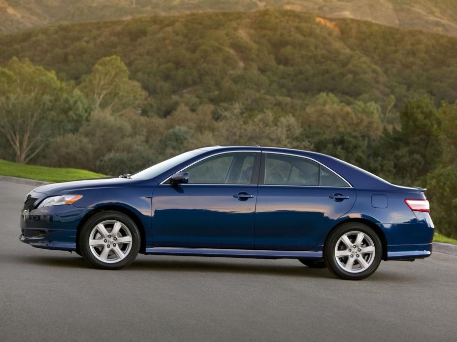 Toyota Camry SE 2006 года  (NA) (фото 26 из 47)
